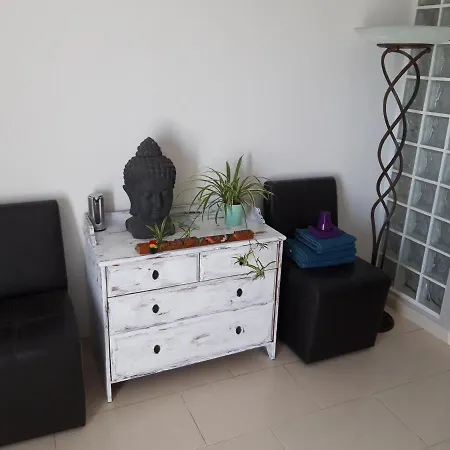 B&B Deseada 3*