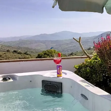 B&B Deseada 3*